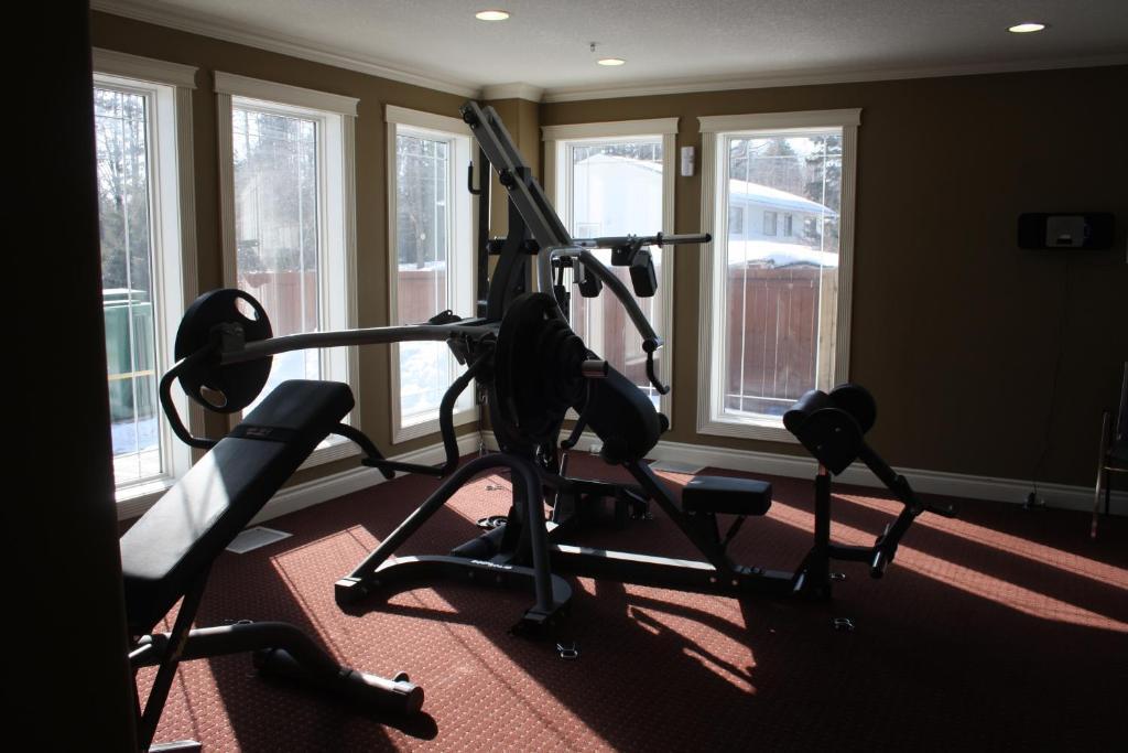 Lakeview Inns & Suites - Edson Airport West Exteriör bild