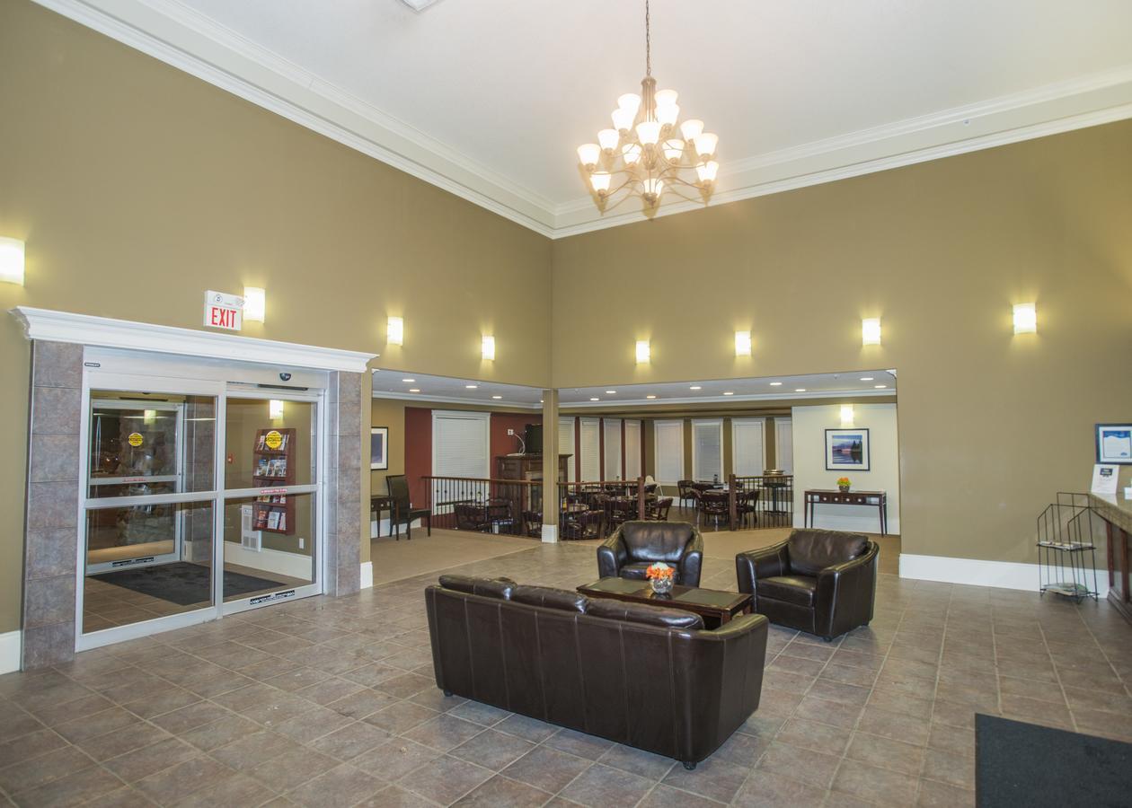 Lakeview Inns & Suites - Edson Airport West Exteriör bild